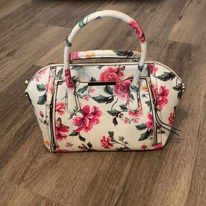Massimo White and pink floral bag. Brand new. Never used.